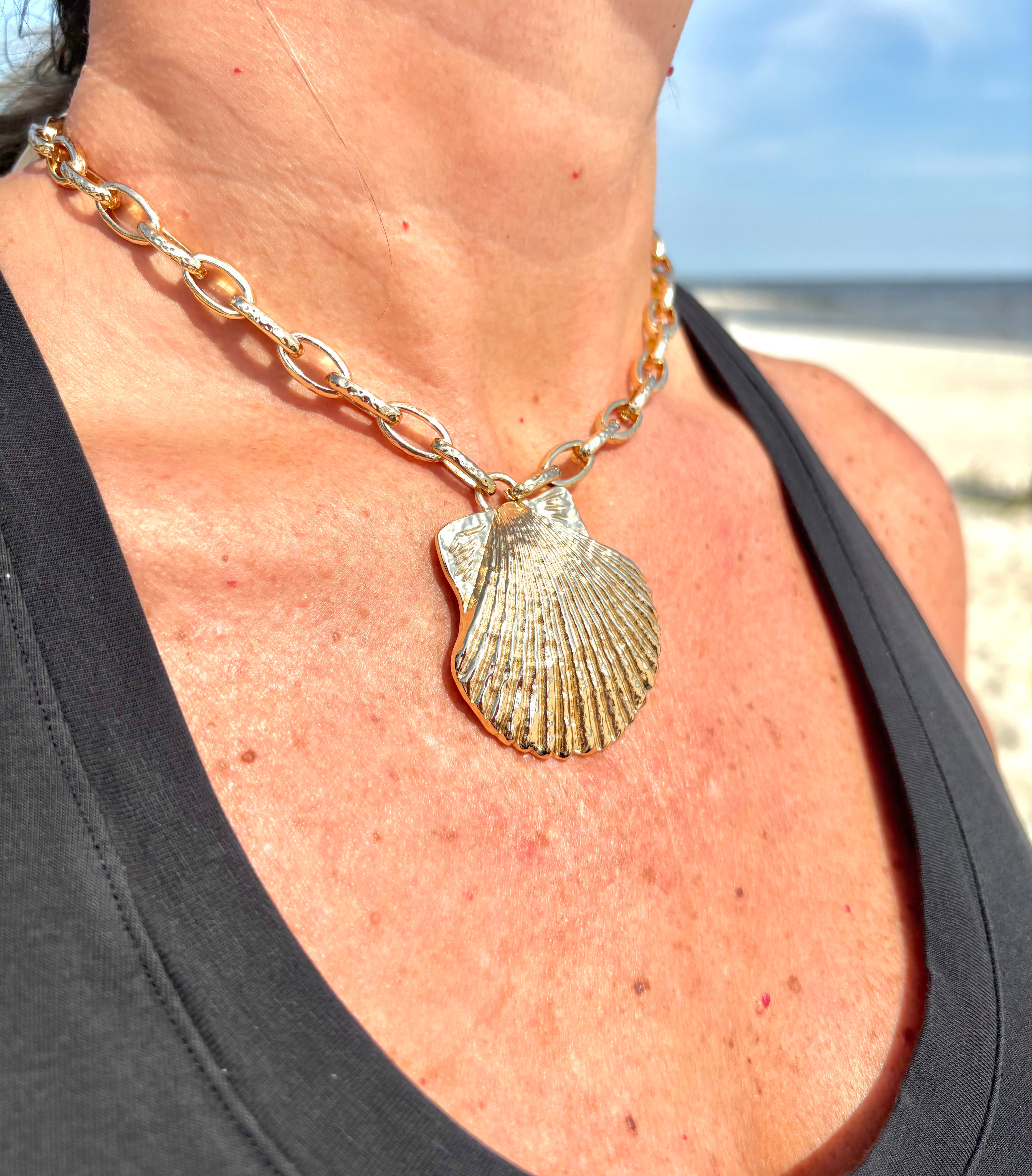 Golden Tide Necklace